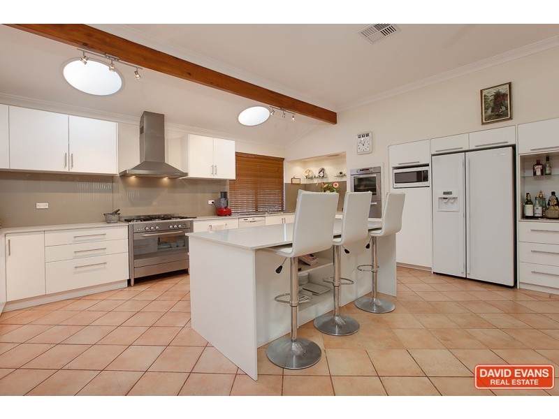 8 Rochefort Retreat, Port Kennedy WA 6172