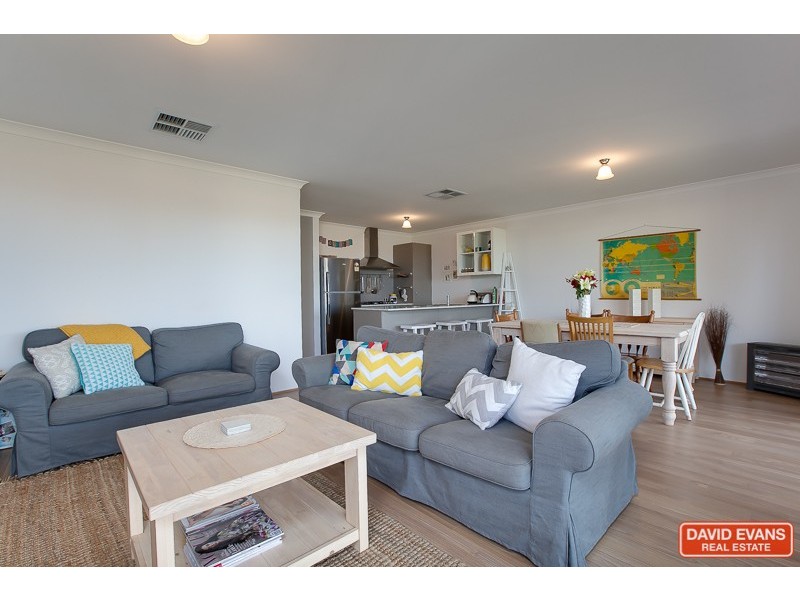 14 Oakbella Parade, Harrisdale WA 6112