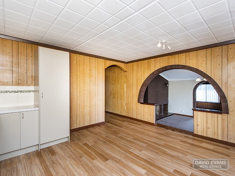 12 Leo Place, Rockingham WA 6168