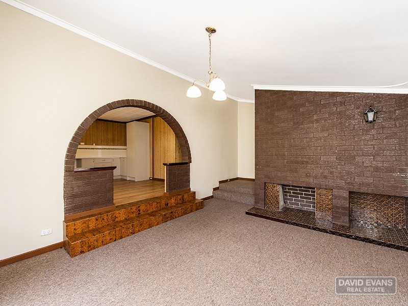 12 Leo Place, Rockingham WA 6168