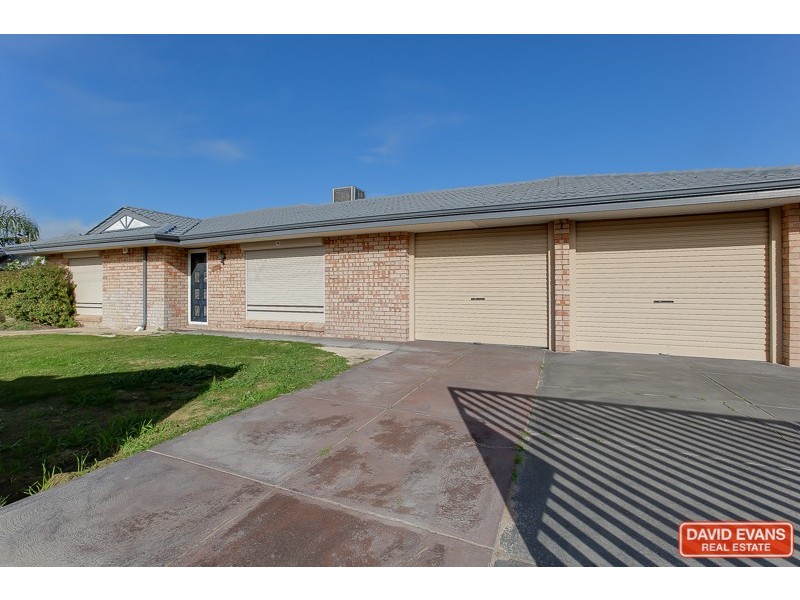 16 Noreena Avenue, Golden Bay WA 6174