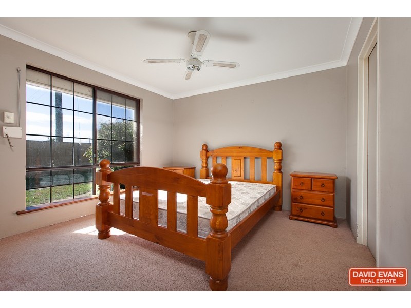 16 Noreena Avenue, Golden Bay WA 6174