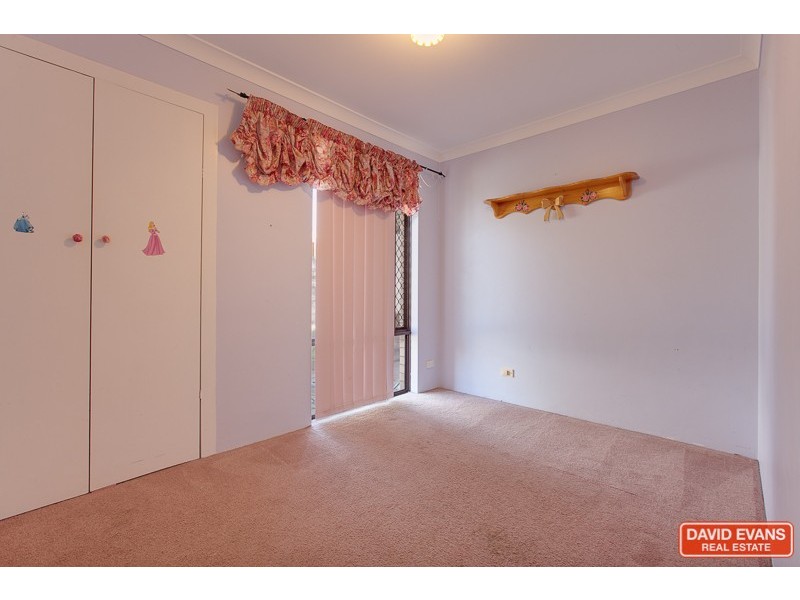 16 Noreena Avenue, Golden Bay WA 6174