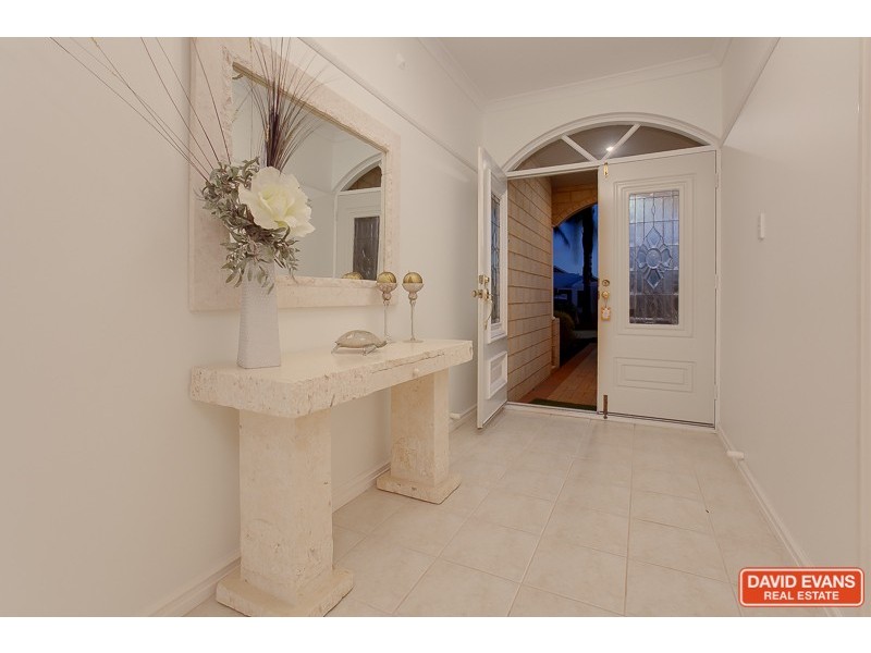 2 Eucla Mews, Erskine WA 6210