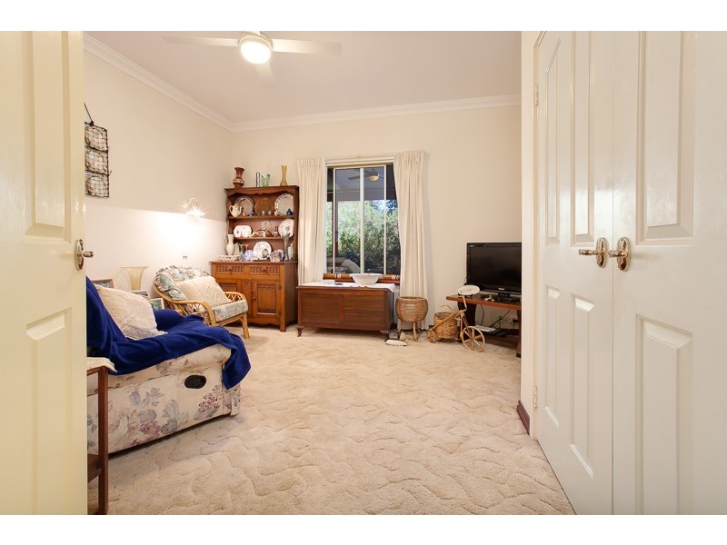 13 Raywood Road, Bouvard WA 6211