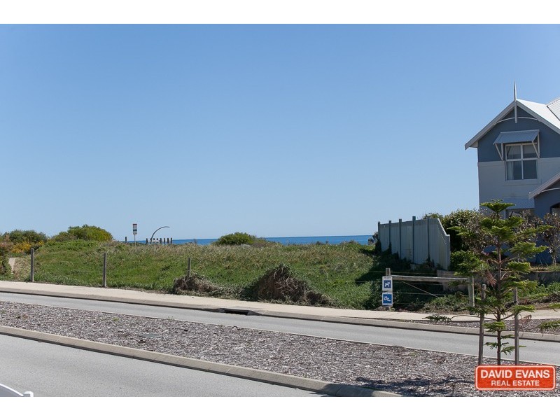 46 Boardwalk Boulevard, Halls Head WA 6210