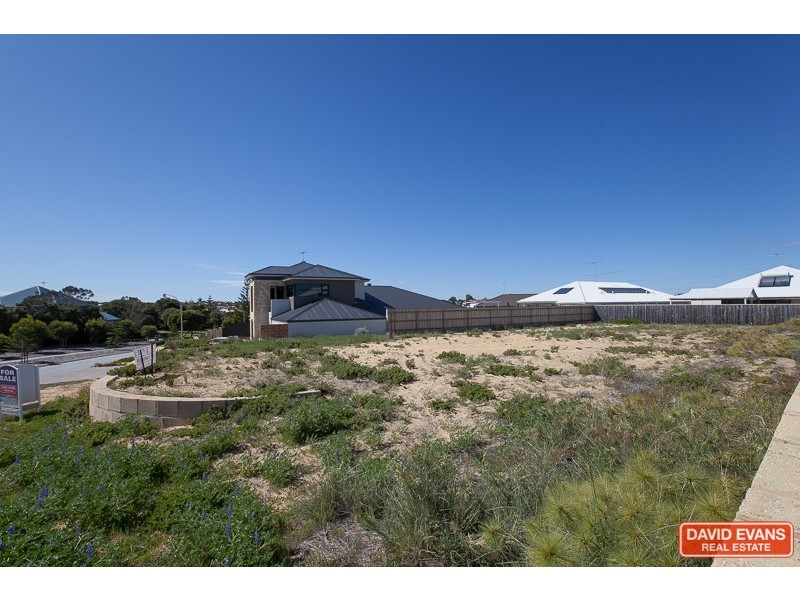 46 Boardwalk Boulevard, Halls Head WA 6210