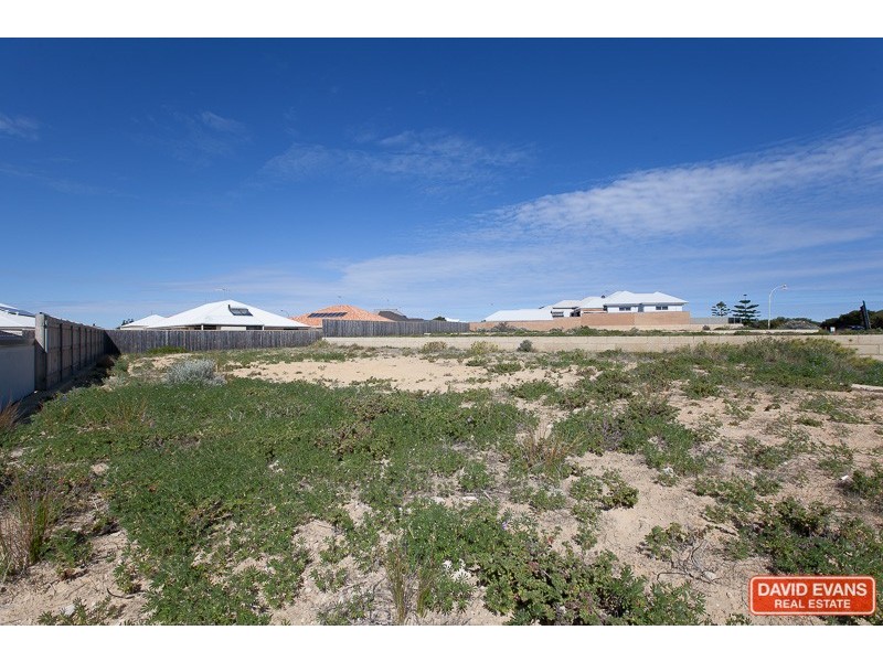 46 Boardwalk Boulevard, Halls Head WA 6210