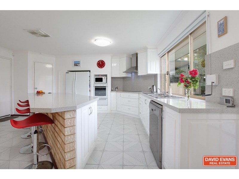 36 Tidefall Street, Safety Bay WA 6169