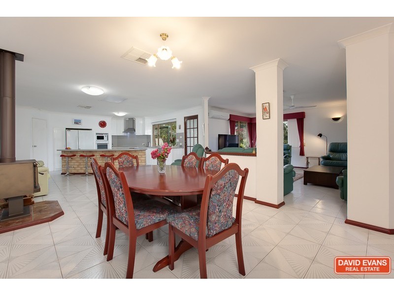 36 Tidefall Street, Safety Bay WA 6169