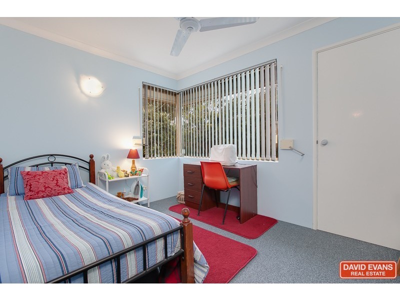 36 Tidefall Street, Safety Bay WA 6169