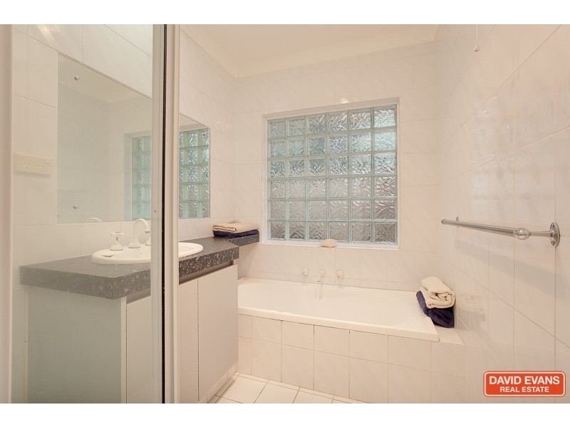 36 Tidefall Street, Safety Bay WA 6169