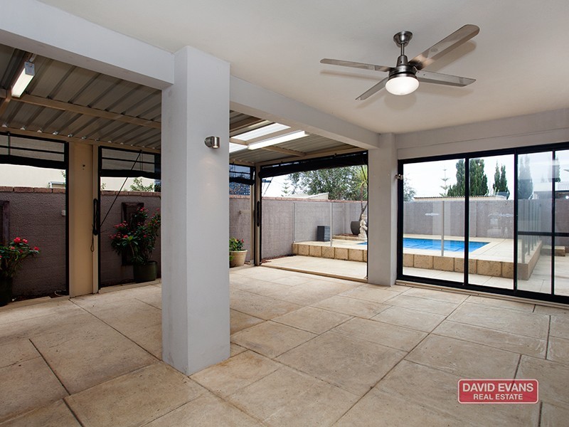 21 Ensign Way, Wannanup WA 6210