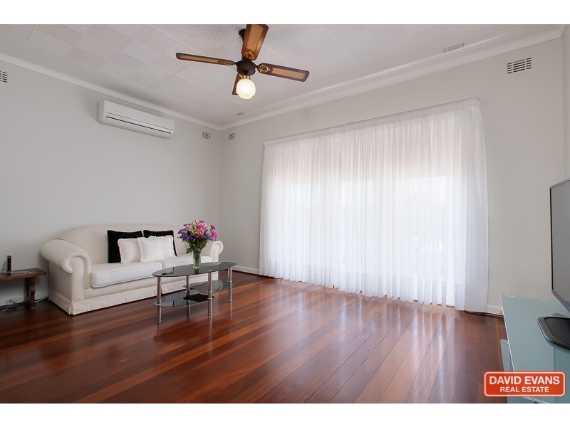 27 Parkin Street, Rockingham WA 6168