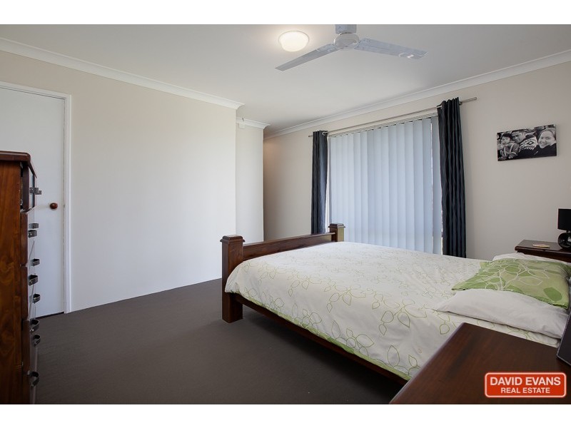 4 Jubilee Drive, Waikiki WA 6169