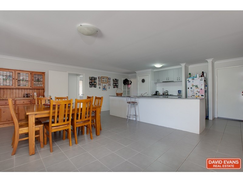 6 Philmont Way, Meadow Springs WA 6210