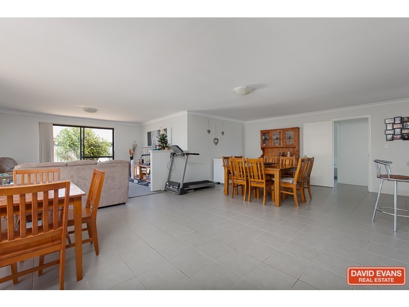 6 Philmont Way, Meadow Springs WA 6210