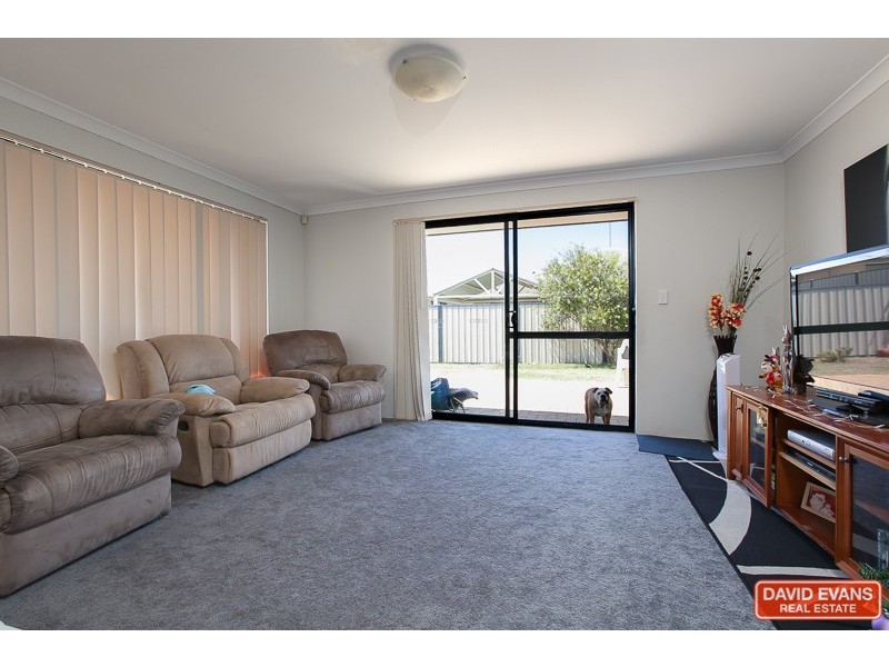 6 Philmont Way, Meadow Springs WA 6210