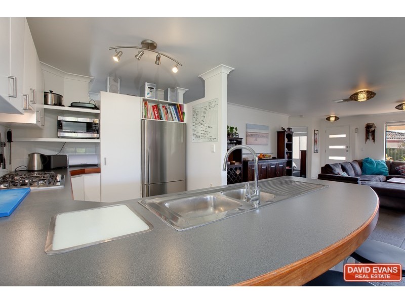 13 Mackerel Close, Warnbro WA 6169