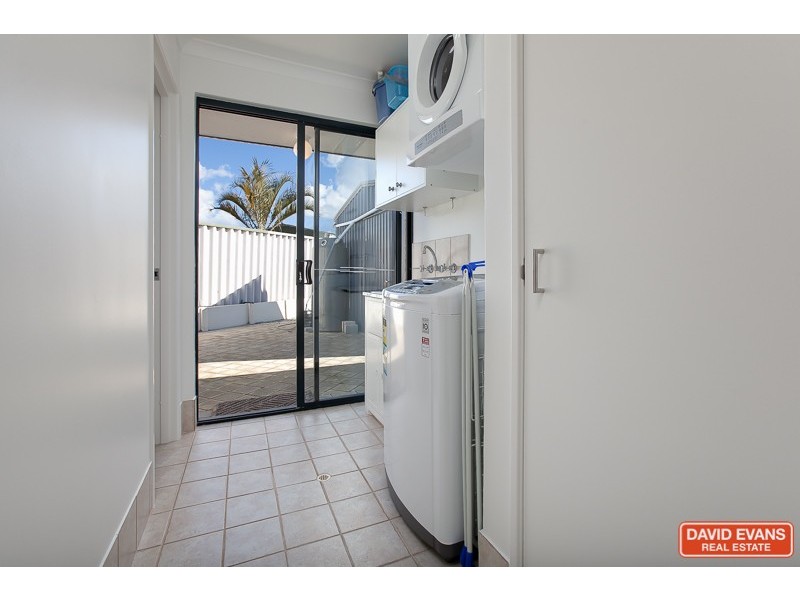 13 Mackerel Close, Warnbro WA 6169