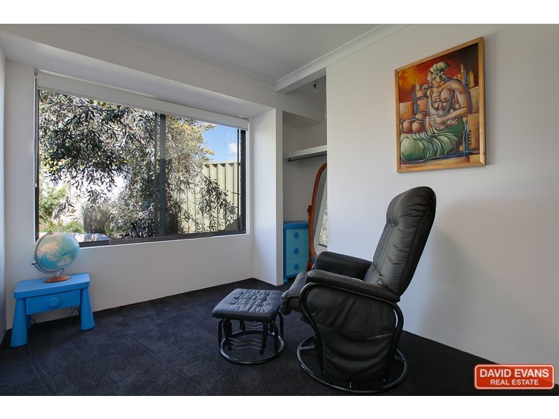 13 Mackerel Close, Warnbro WA 6169