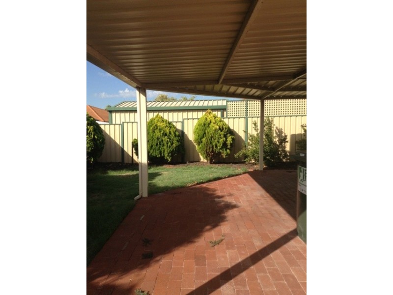 23 Canouan Loop, Secret Harbour WA 6173