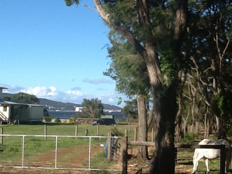 332 Frenchmans Bay Road, Robinson WA 6330