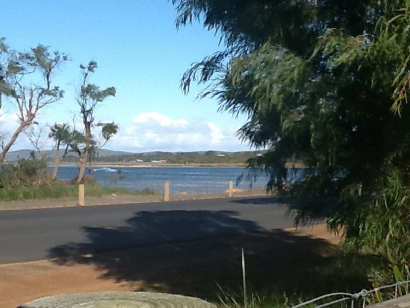 332 Frenchmans Bay Road, Robinson WA 6330