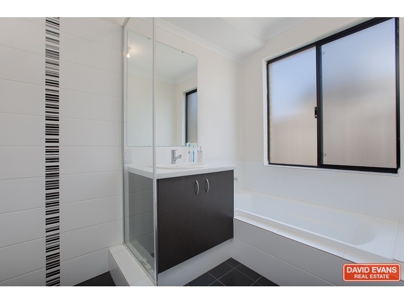 3 Parkfield Boulevard, Bertram WA 6167