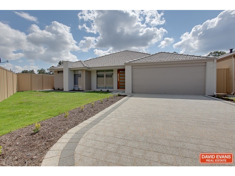 10 Dowak Lane, Byford WA 6122