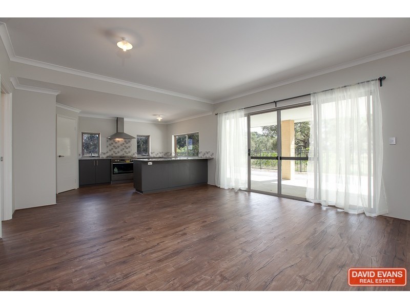 10 Dowak Lane, Byford WA 6122