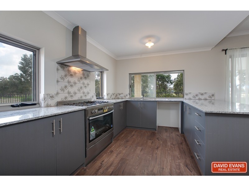 10 Dowak Lane, Byford WA 6122