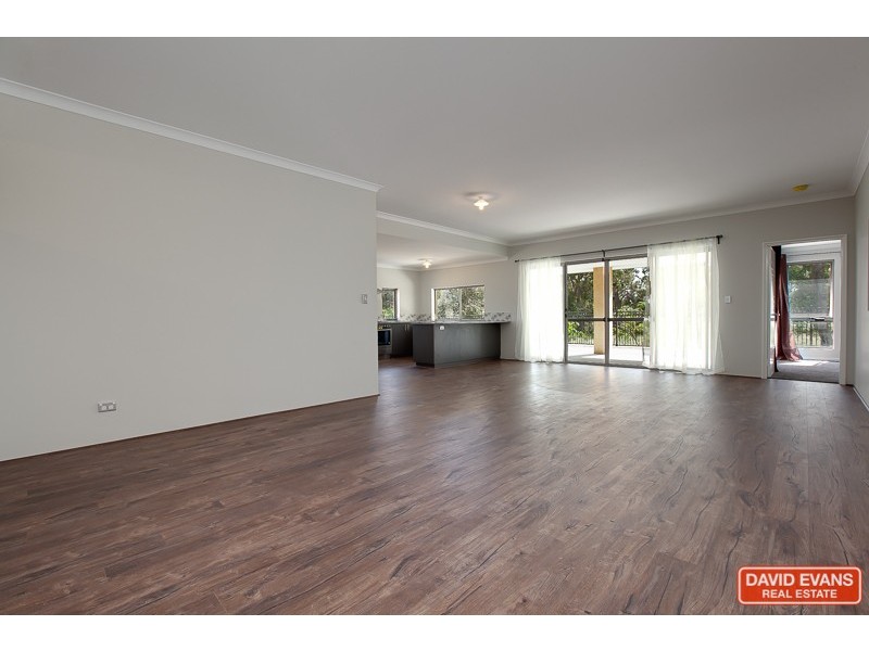 10 Dowak Lane, Byford WA 6122