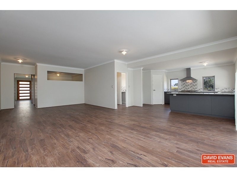 10 Dowak Lane, Byford WA 6122