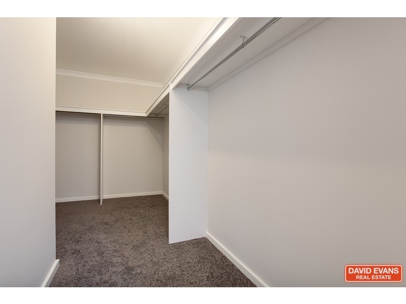 10 Dowak Lane, Byford WA 6122