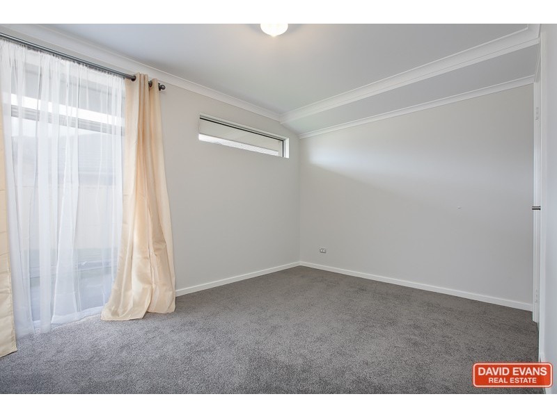 10 Dowak Lane, Byford WA 6122