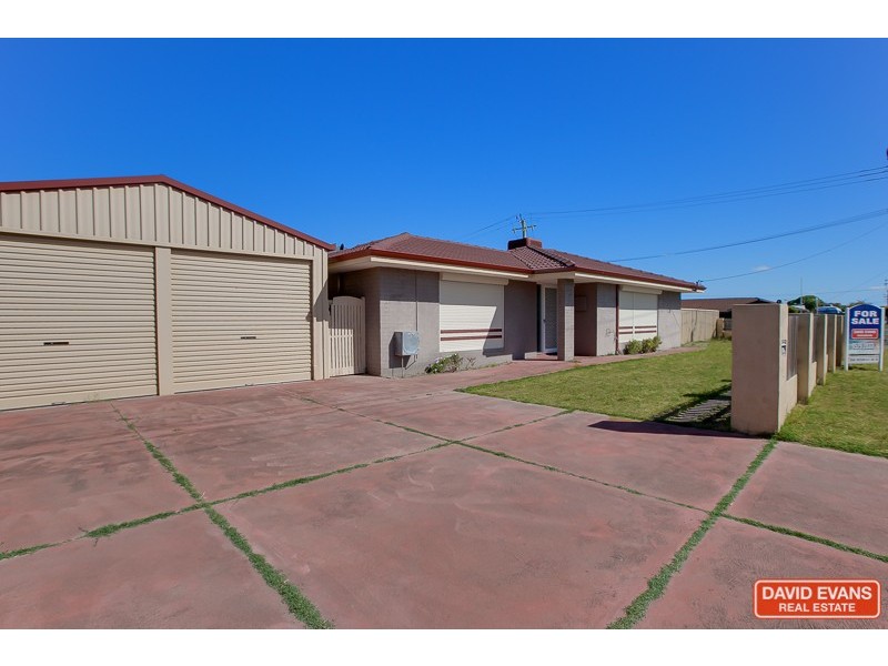 19 Townsend Road, Rockingham WA 6168