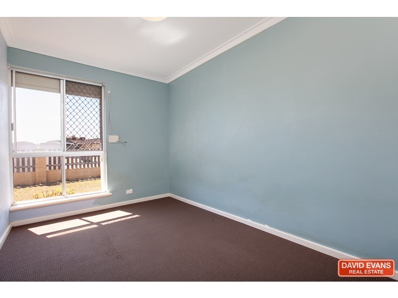 19 Townsend Road, Rockingham WA 6168