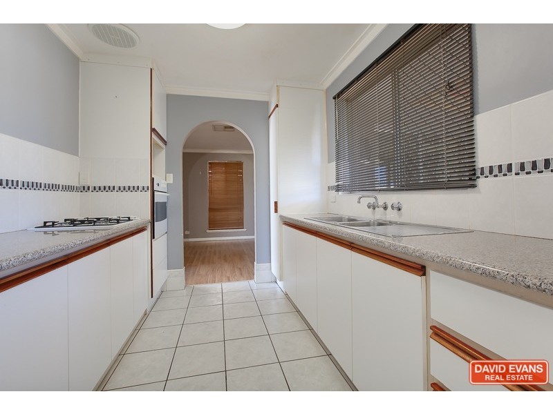 19 Townsend Road, Rockingham WA 6168