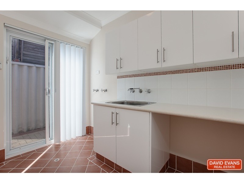 35 Galway Gardens, Warnbro WA 6169