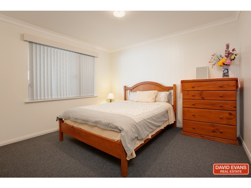 26 Parkland Drive, Warnbro WA 6169