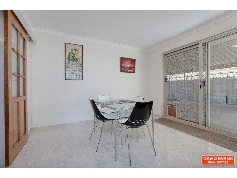 26 Parkland Drive, Warnbro WA 6169