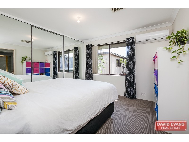 23 Montego Close, Safety Bay WA 6169