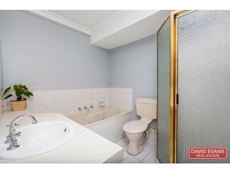 23 Montego Close, Safety Bay WA 6169