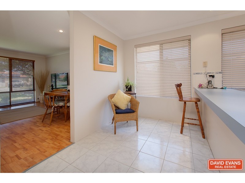 10 Tangaroa Close, Cooloongup WA 6168