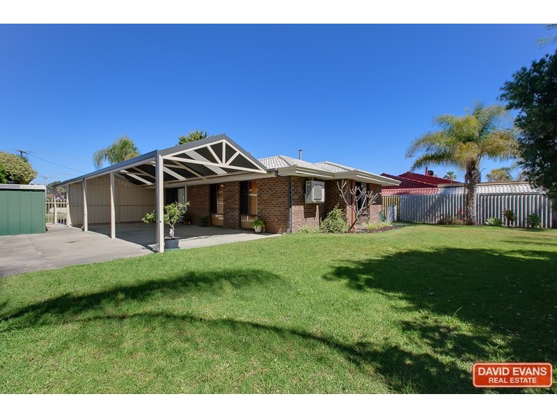 10 Tangaroa Close, Cooloongup WA 6168