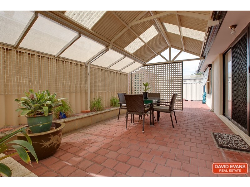 108 Aurora Drive, Atwell WA 6164