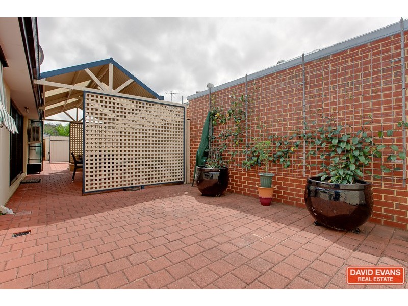 108 Aurora Drive, Atwell WA 6164