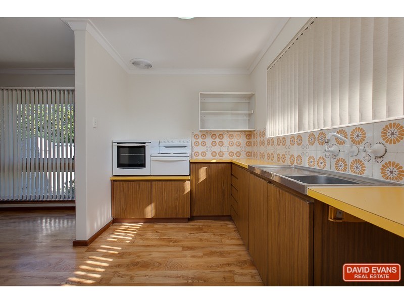 18/10 Hefron Street, Rockingham WA 6168