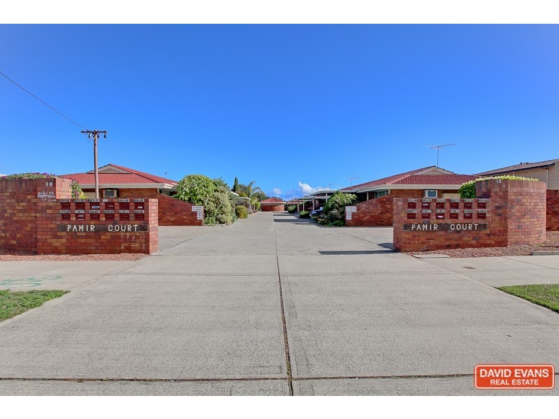 18/10 Hefron Street, Rockingham WA 6168